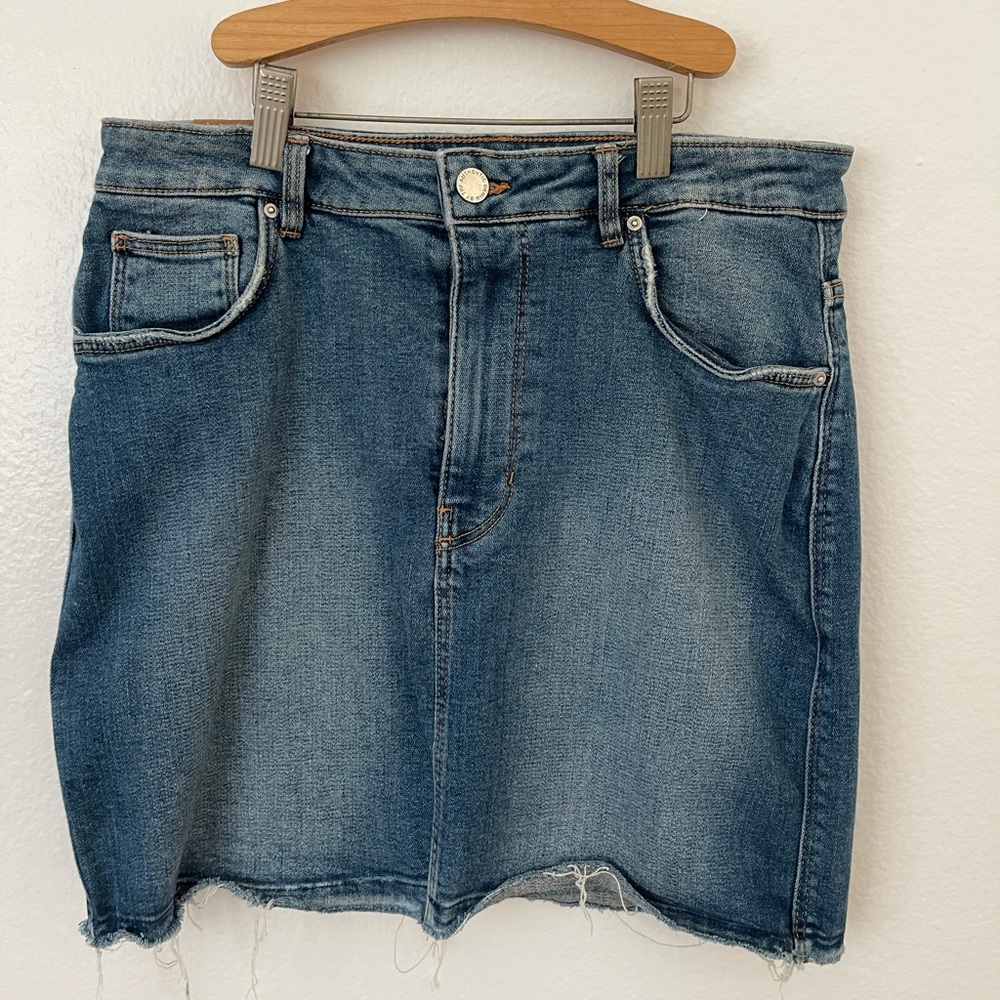 Zara denim skirt